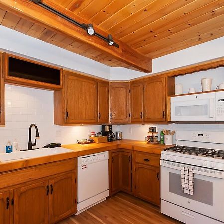 Summit Happy Cabin With Hot Tub! High Speed Ev Hookup, Close To Slopes Big Bear Lake Kültér fotó