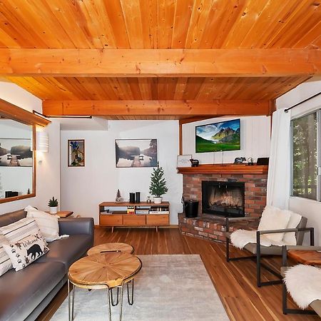 Summit Happy Cabin With Hot Tub! High Speed Ev Hookup, Close To Slopes Big Bear Lake Kültér fotó
