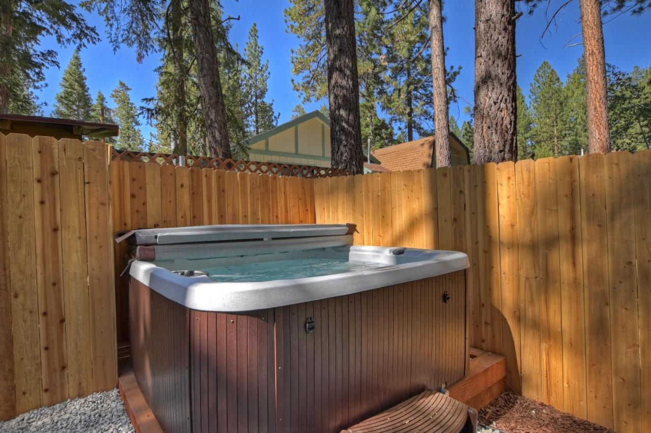 Summit Happy Cabin With Hot Tub! High Speed Ev Hookup, Close To Slopes Big Bear Lake Kültér fotó