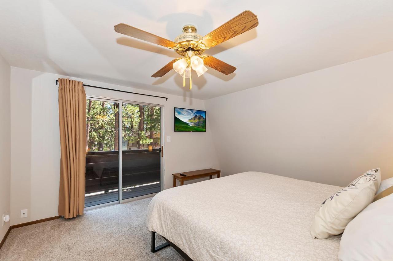 Summit Happy Cabin With Hot Tub! High Speed Ev Hookup, Close To Slopes Big Bear Lake Kültér fotó