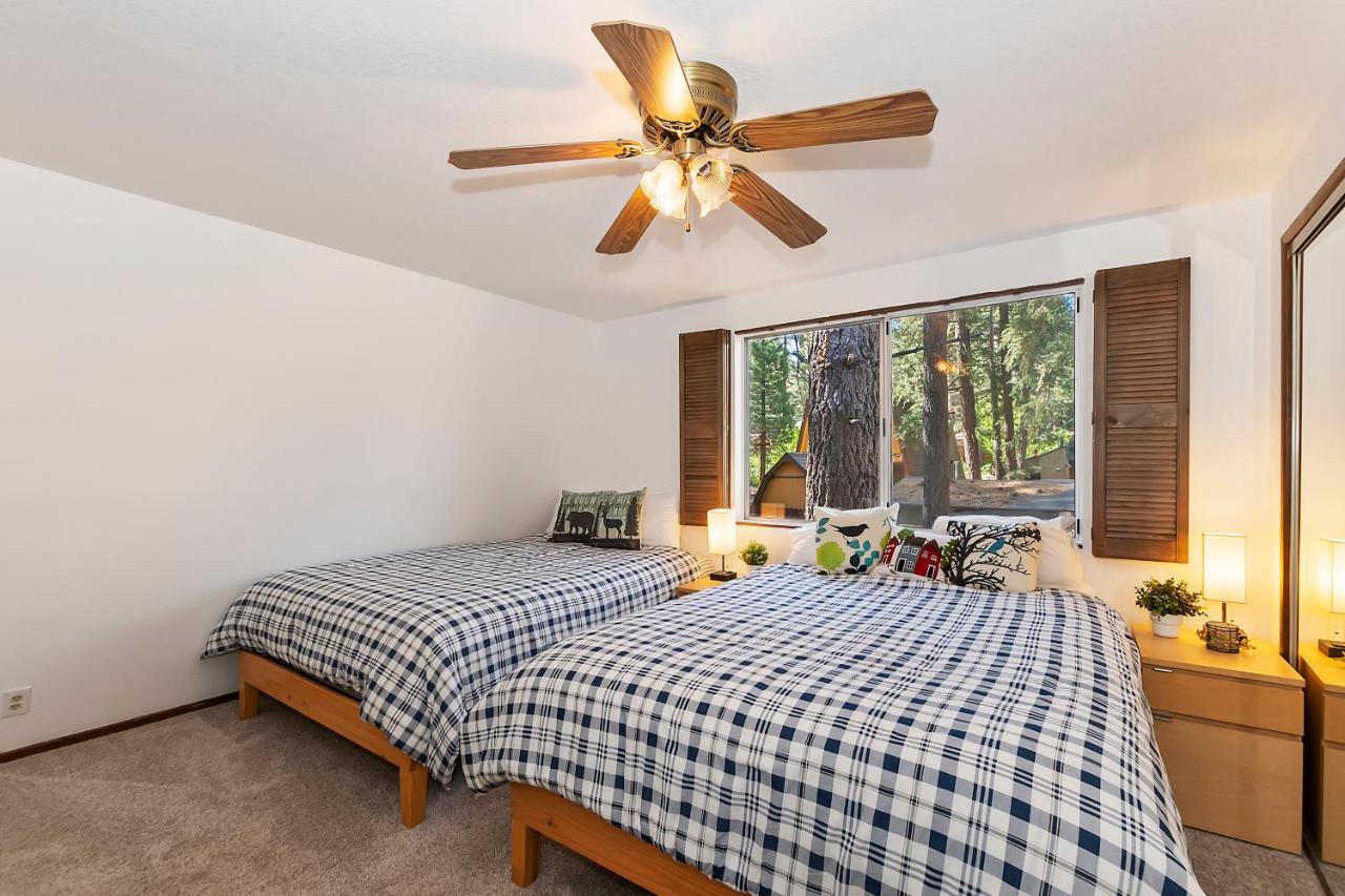 Summit Happy Cabin With Hot Tub! High Speed Ev Hookup, Close To Slopes Big Bear Lake Kültér fotó